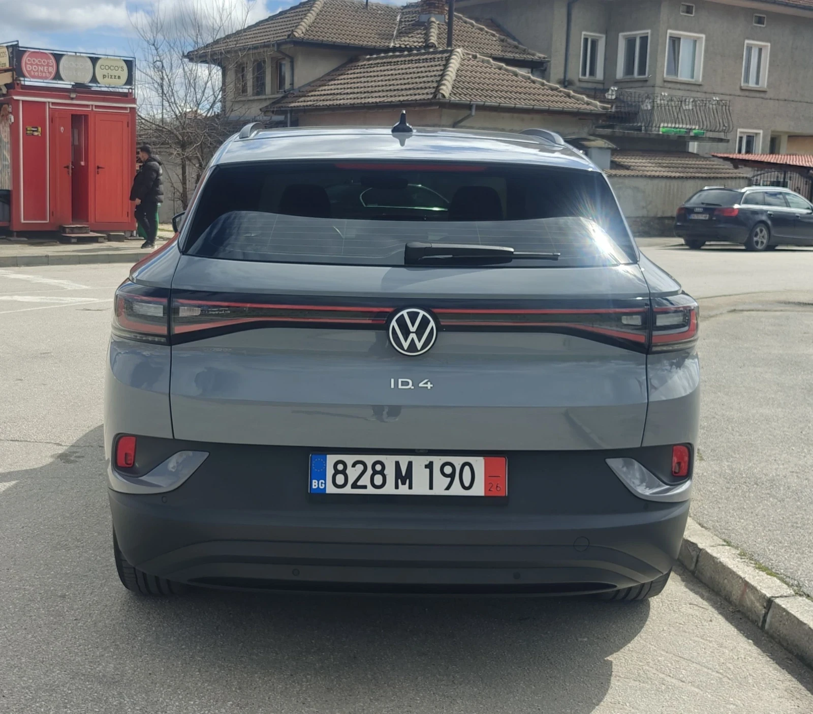 VW ID.4 Pro performance/204hp/82kwh/SOH 94, 4%, снимка 6 - Автомобили и джипове - 54086946