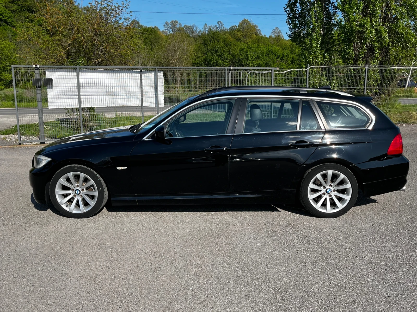 BMW 325 D Facelift Navi , снимка 2 - Автомобили и джипове - 54313817