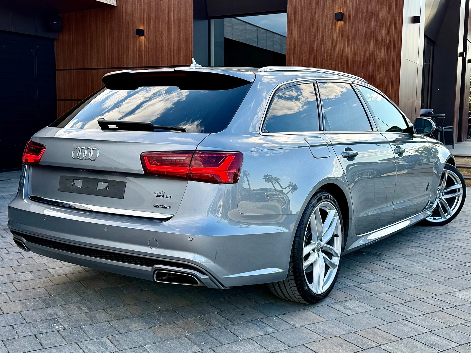 Audi A6 3.0TDI 3xS-line 4x4 #PANO#DISTR#CAM#PODGREV#MEMORY, снимка 2 - Автомобили и джипове - 54546384