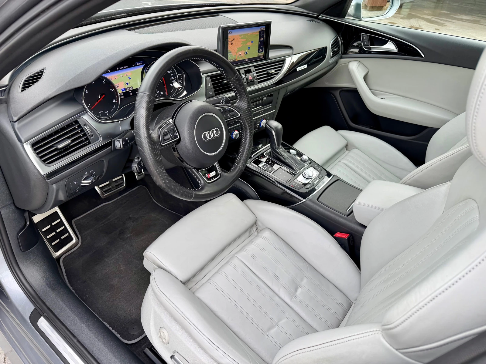 Audi A6 3.0TDI 3xS-line 4x4 #PANO#DISTR#CAM#PODGREV#MEMORY, снимка 9 - Автомобили и джипове - 54546384