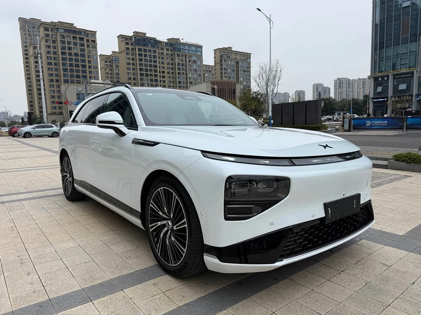 Xpeng G9 Max 650 autogeorge.com, снимка 3 - Автомобили и джипове - 54591710