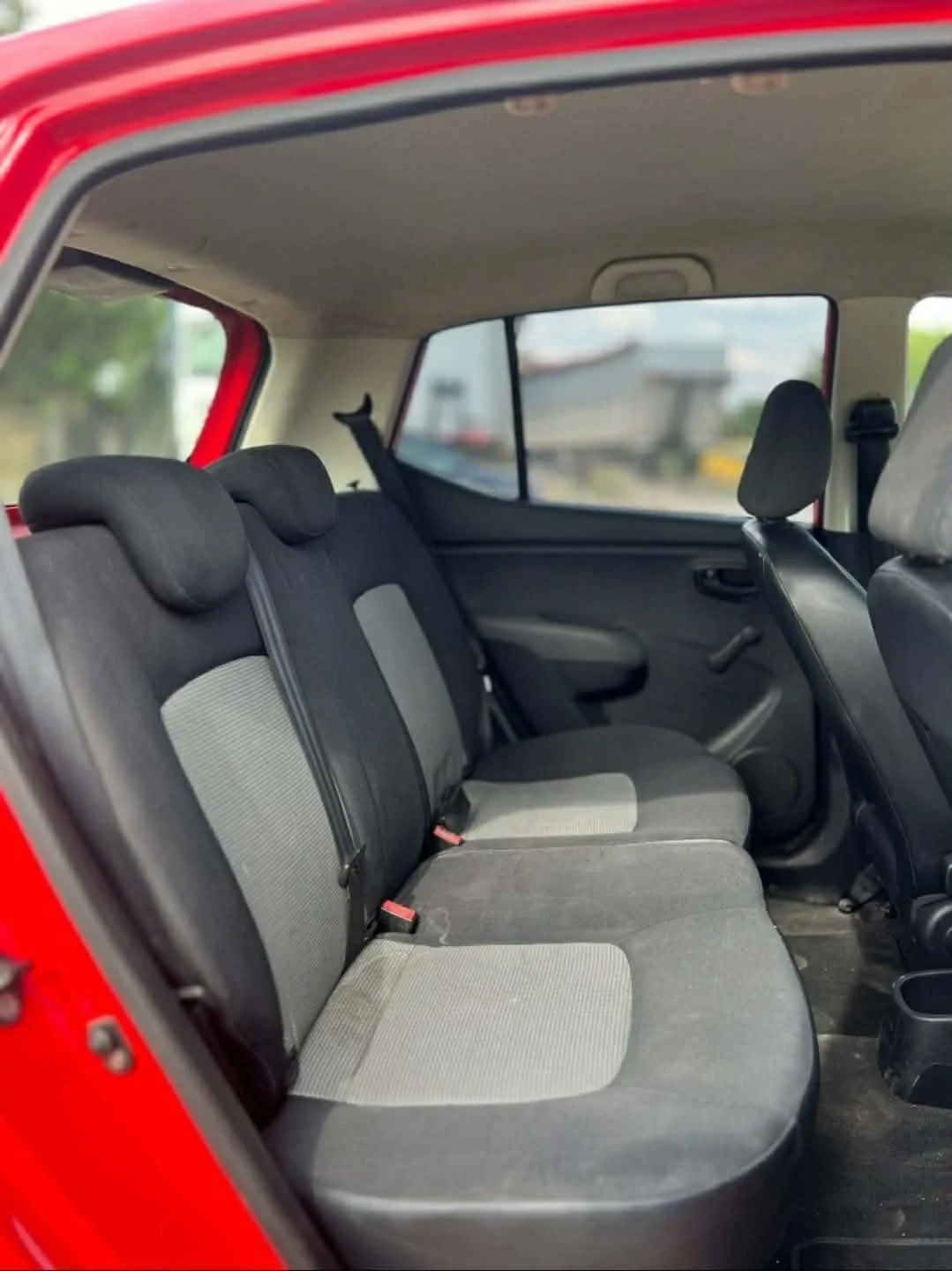 Hyundai I10, снимка 2 - Автомобили и джипове - 54648754