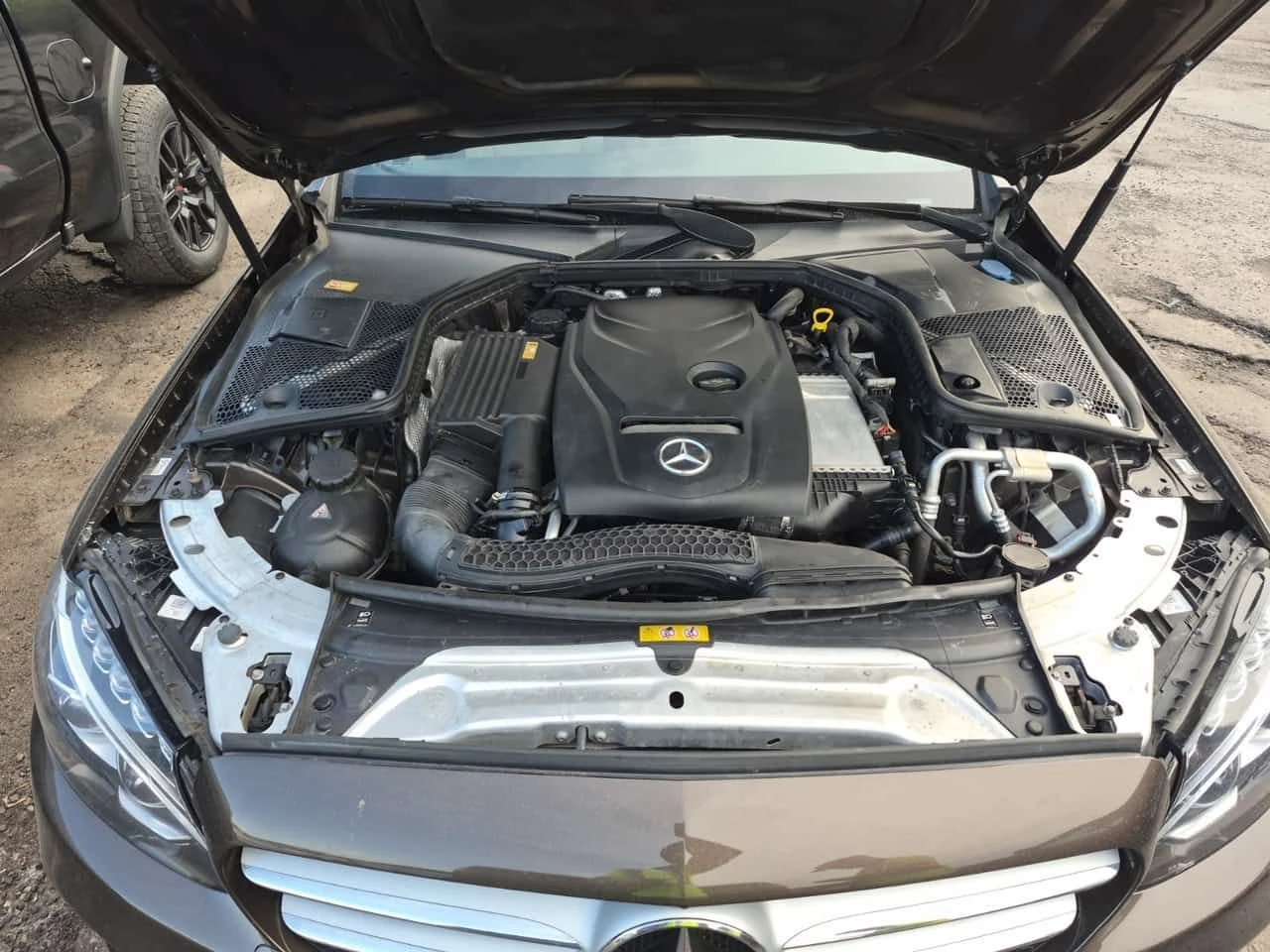 Mercedes-Benz C 300 АМГ ПАКЕТ/ПОДГРЕВ/ПАНО/CARFAX/ФИНАНСИРАНЕ, снимка 17 - Автомобили и джипове - 54672992