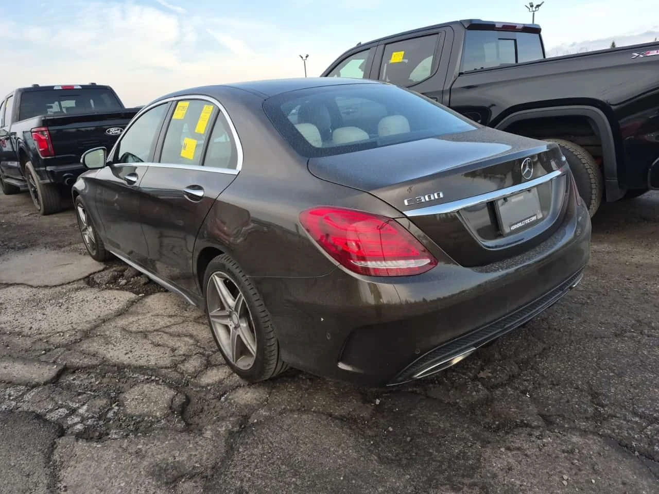 Mercedes-Benz C 300 АМГ ПАКЕТ/ПОДГРЕВ/ПАНО/CARFAX/ФИНАНСИРАНЕ, снимка 4 - Автомобили и джипове - 54672992