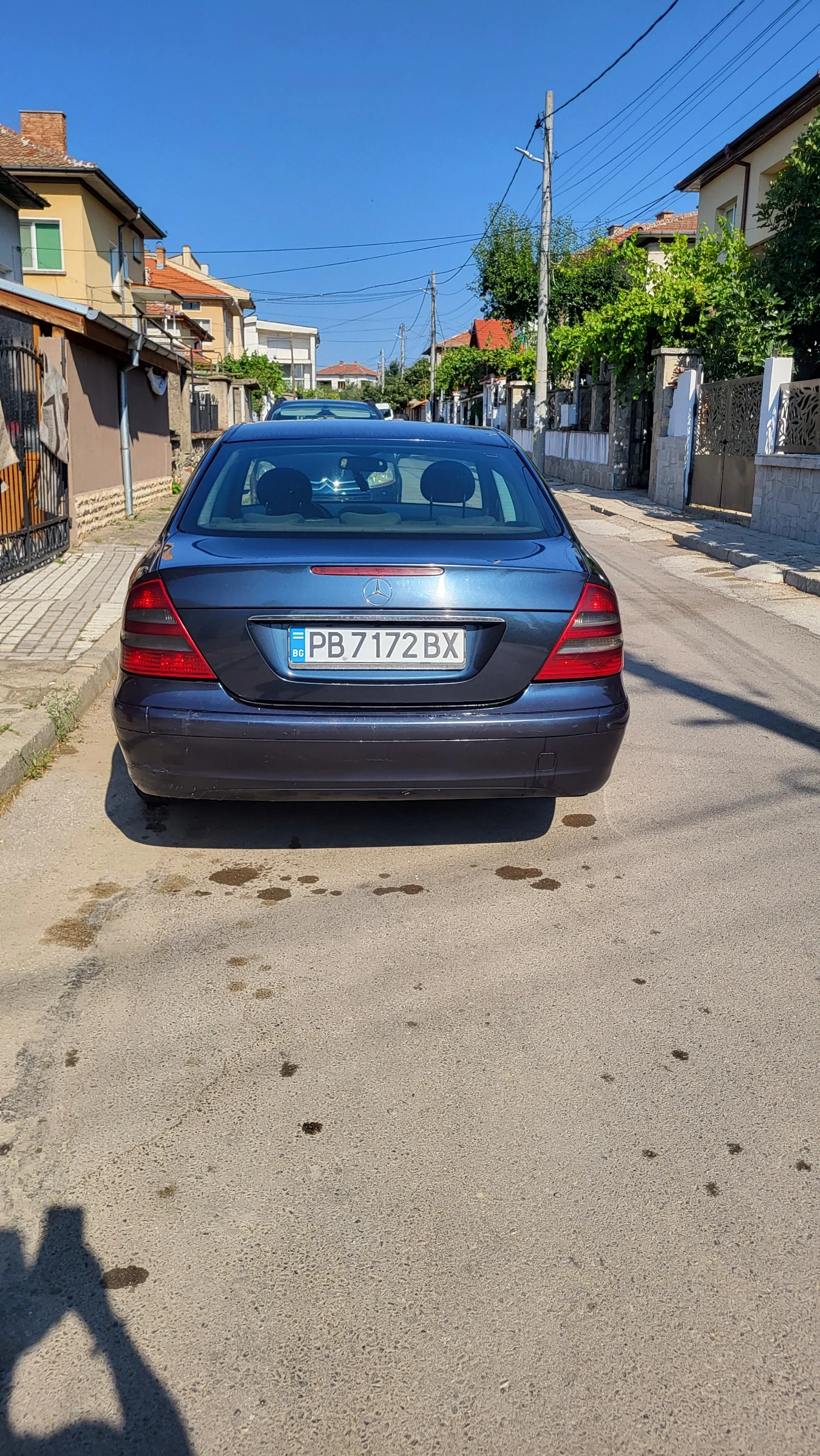 Mercedes-Benz E 220, снимка 10 - Автомобили и джипове - 55569148