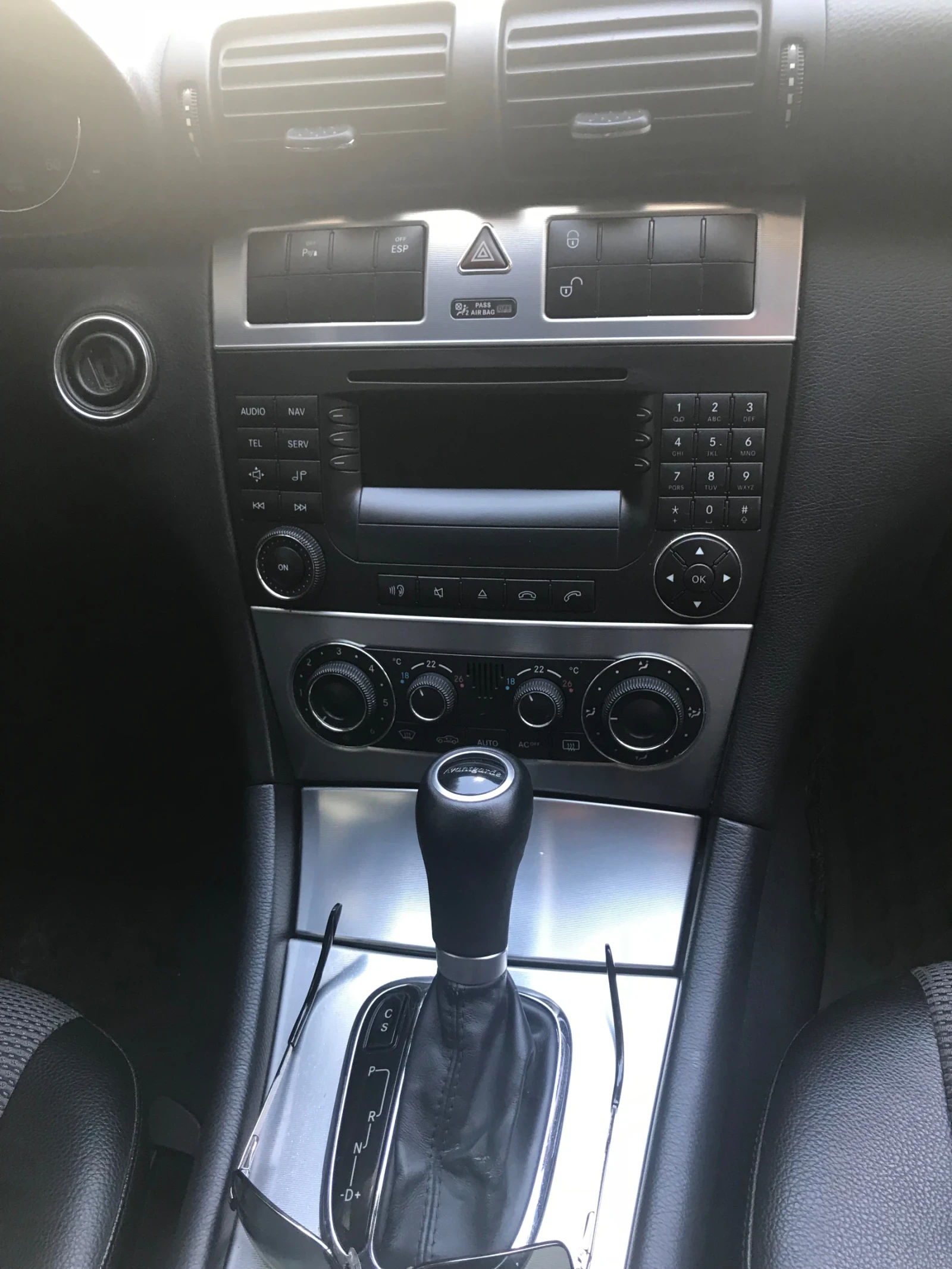 Mercedes-Benz C 220 CDI 150kc, снимка 7 - Автомобили и джипове - 55731958