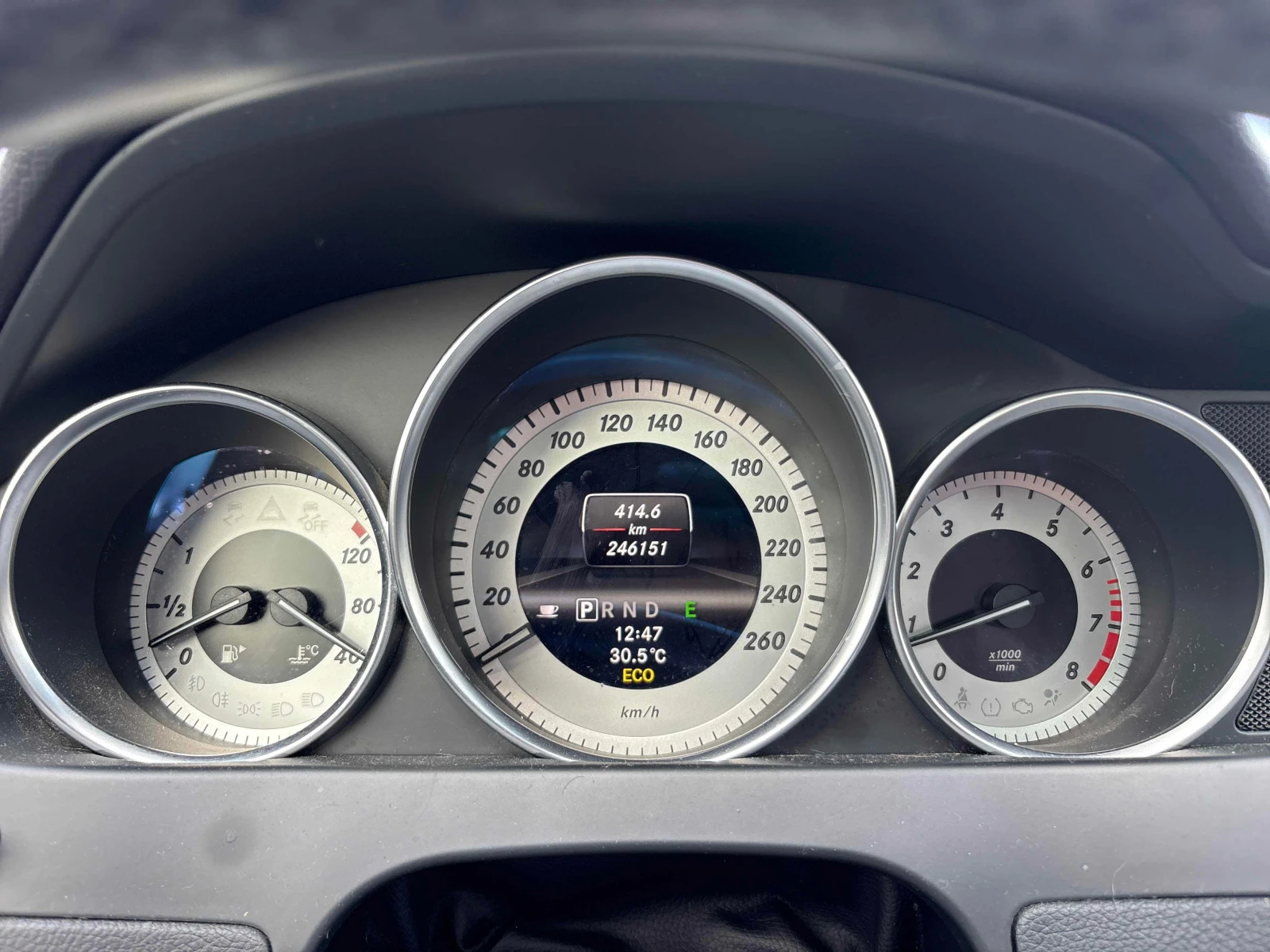 Mercedes-Benz C 300 * CARFAX * ����� �� �����������  | Mobile.bg � ����������� 8