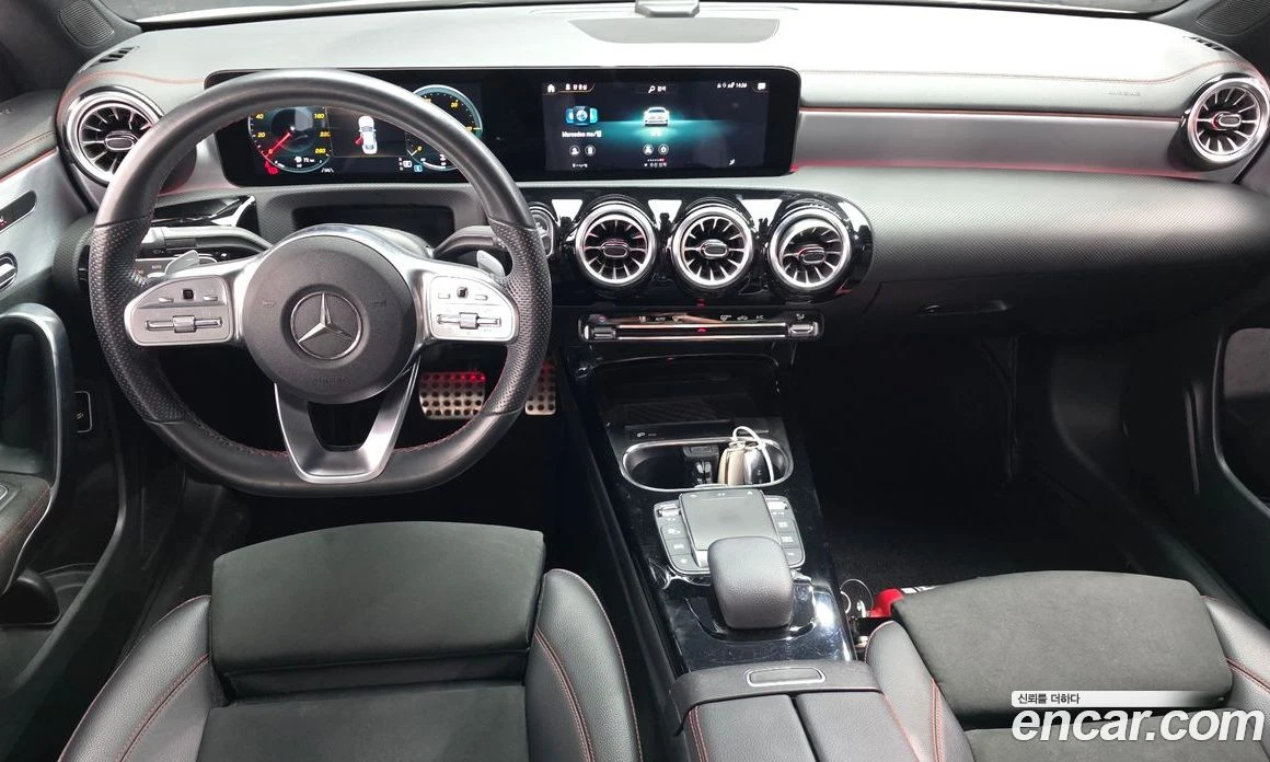 Mercedes-Benz CLA CLA250 4MATIC, снимка 7 - Автомобили и джипове - 56117167