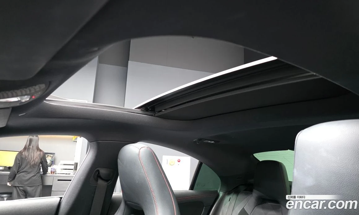 Mercedes-Benz CLA CLA250 4MATIC, снимка 17 - Автомобили и джипове - 56117167