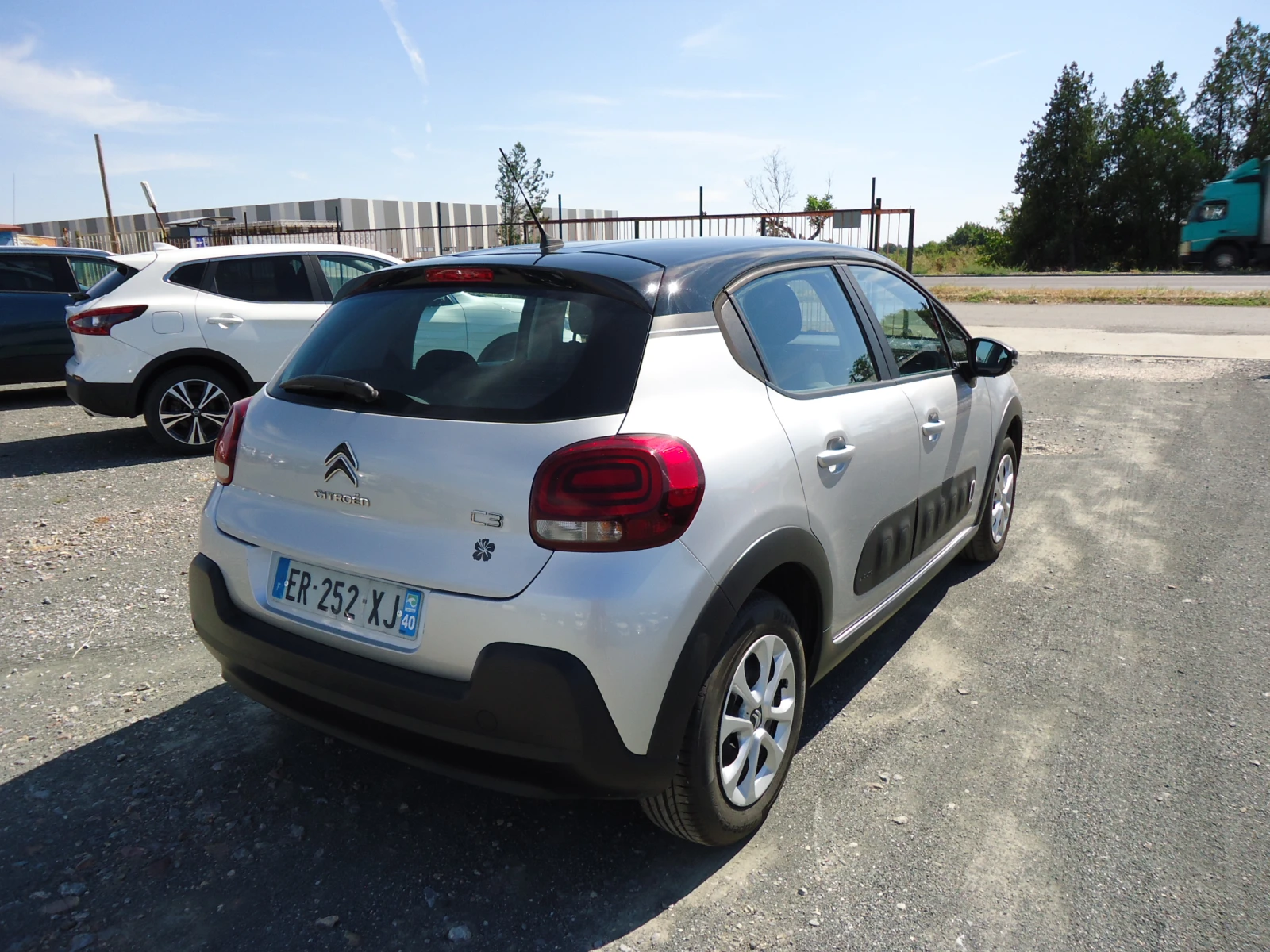 Citroen C3 1.2 PureTech 68 000 КМ., снимка 2 - Автомобили и джипове - 56128440