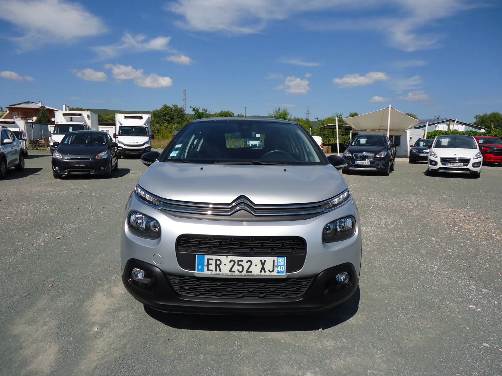 Citroen C3 1.2 PureTech 68 000 КМ., снимка 5 - Автомобили и джипове - 56128440