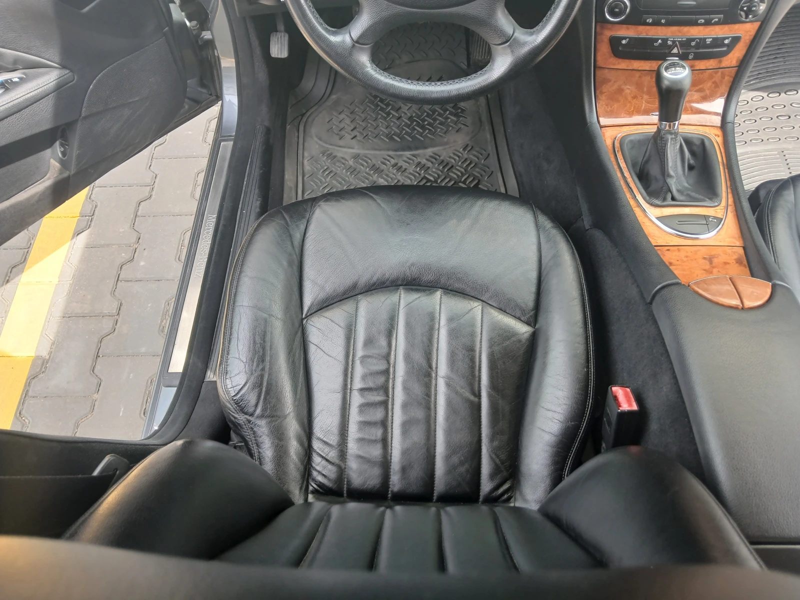Mercedes-Benz E 280 facelift, газ, снимка 9 - Автомобили и джипове - 56347899