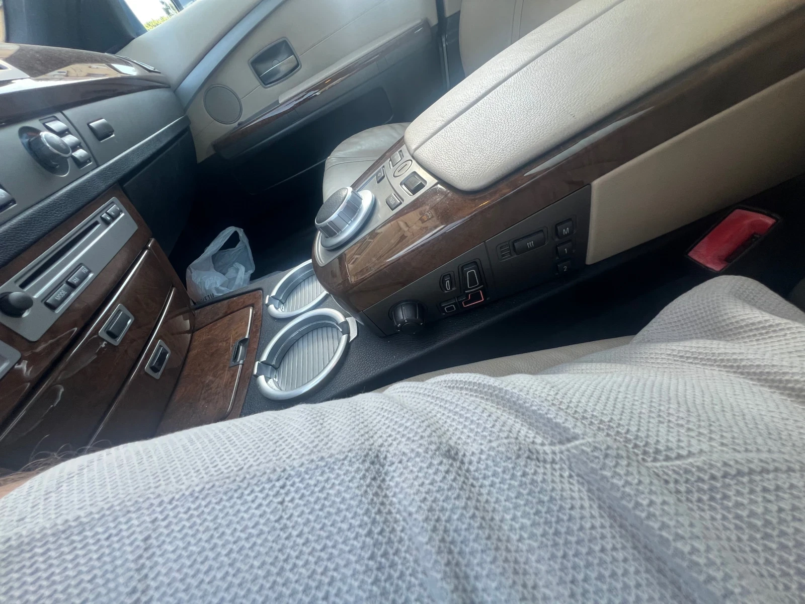 BMW 740 740i V8 Long Facelift , снимка 8 - Автомобили и джипове - 56547764