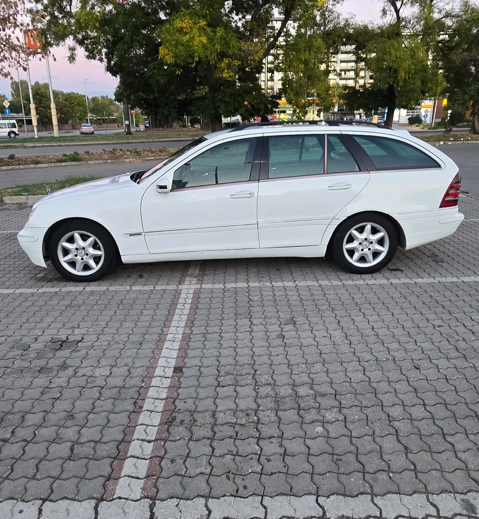 Mercedes-Benz C 220 2.2