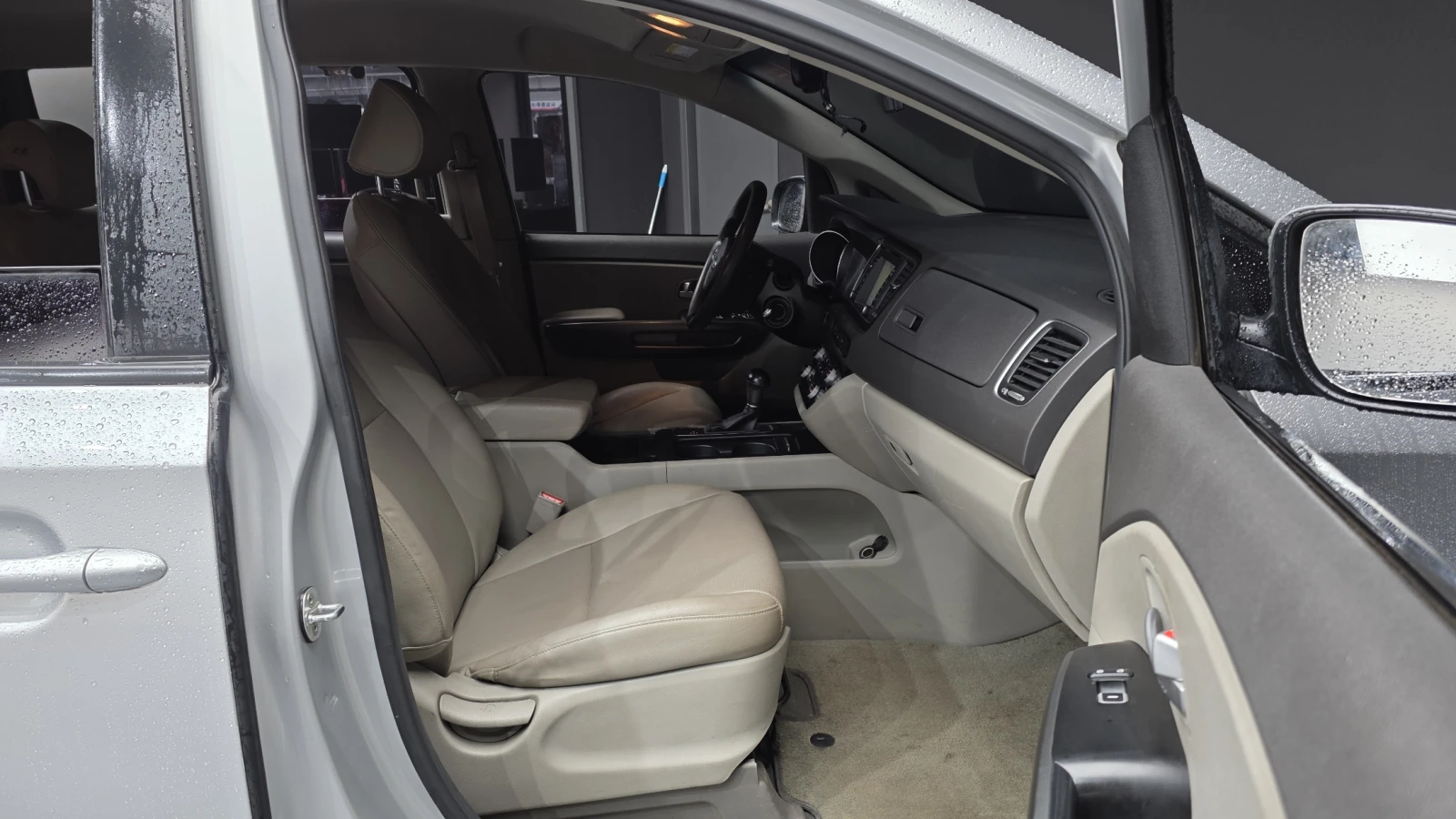 Kia Carnival ������ ����* encareu.com | Mobile.bg � ����������� 10