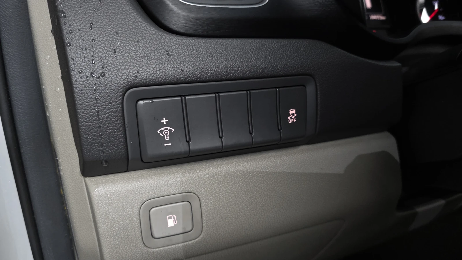 Kia Carnival ������ ����* encareu.com | Mobile.bg � ����������� 17