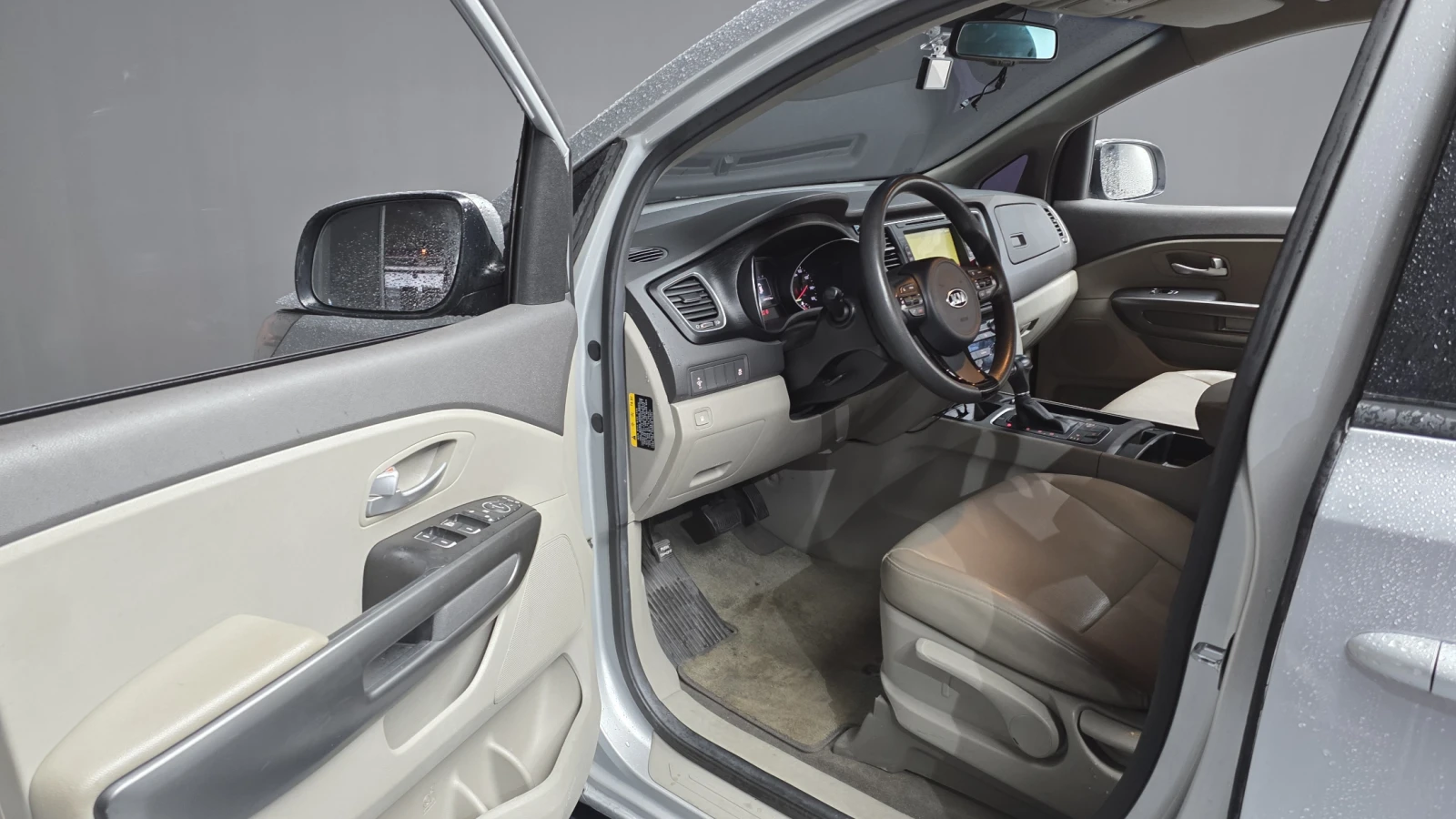 Kia Carnival ������ ����* encareu.com | Mobile.bg � ����������� 11