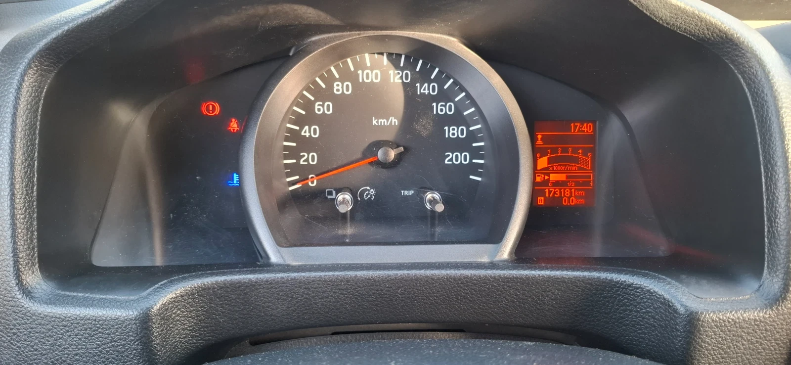 Nissan e-NV200 1.5 dci, снимка 13 - Автомобили и джипове - 56714807