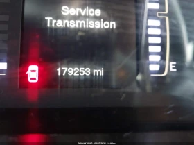 Jeep Cherokee 2.4L I-4 VVT, 184HP 4X4 Drive, снимка 15