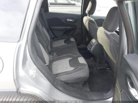 Jeep Cherokee 2.4L I-4 VVT, 184HP 4X4 Drive, снимка 8