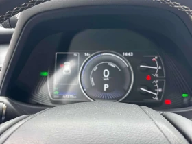 Lexus UX 250h  HUD / DISTRONIC / 2 КЛЮЧА - 24100 € - 29398110 8