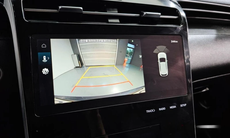 Hyundai Tucson Gasoline 1.6 Turbo 2WD Premium, снимка 15 - Автомобили и джипове - 52049377