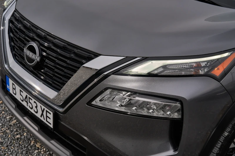 Nissan X-trail, снимка 5 - Автомобили и джипове - 52891041