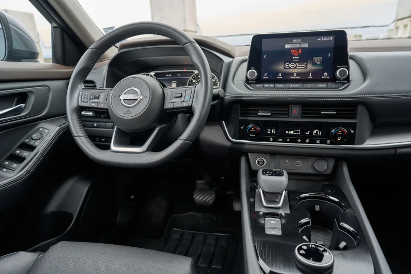 Nissan X-trail, снимка 10 - Автомобили и джипове - 52891041