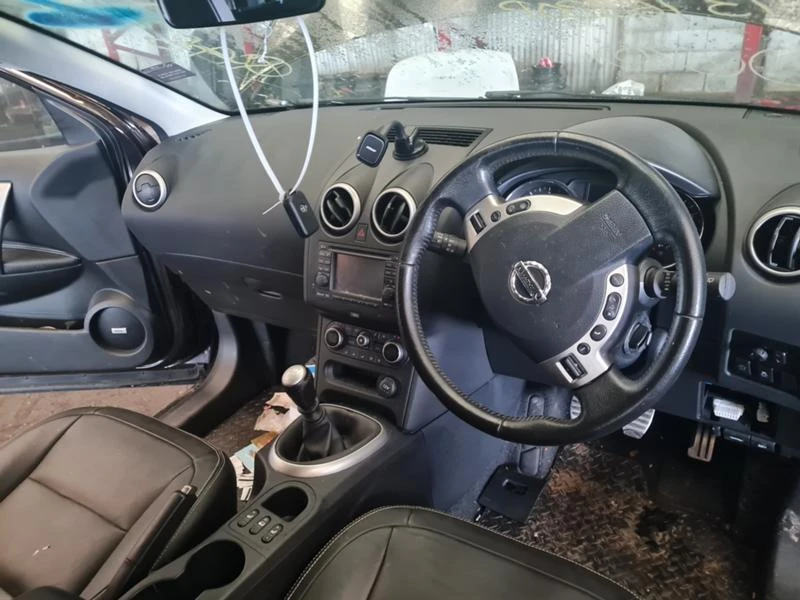 Nissan Qashqai 1.6 dci части, снимка 8 - Автомобили и джипове - 12781289