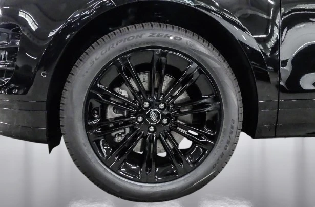 Land Rover Range Rover Evoque D200 = Dynamic SE = Гаранция, снимка 4 - Автомобили и джипове - 53497197