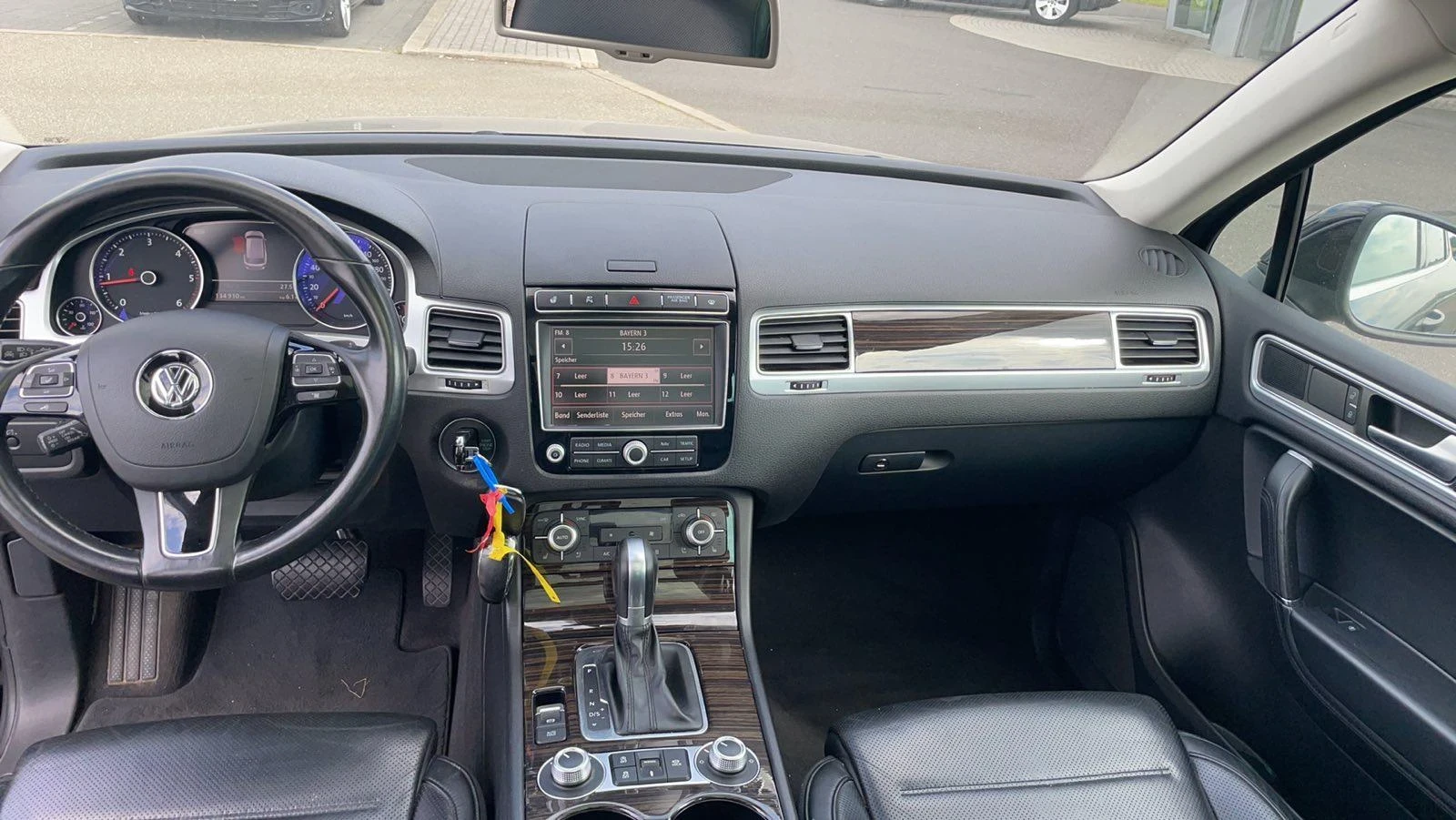VW Touareg  - изображение 10