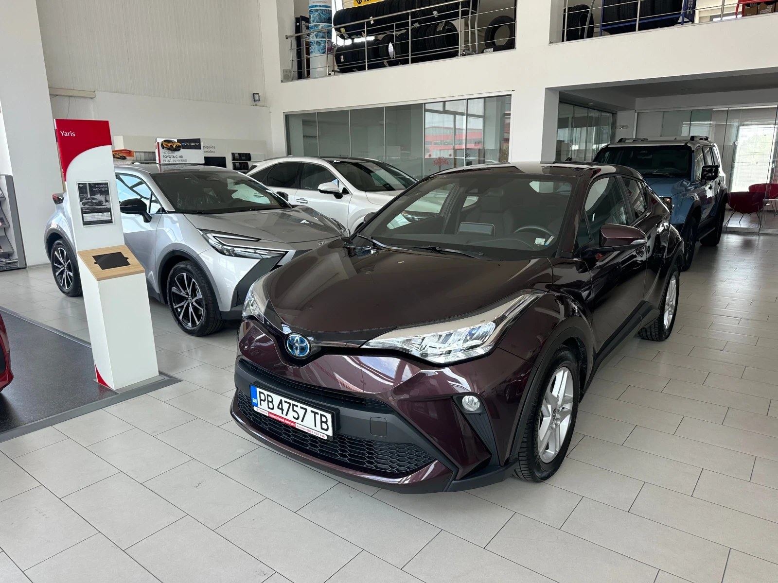Toyota C-HR Center - изображение 2