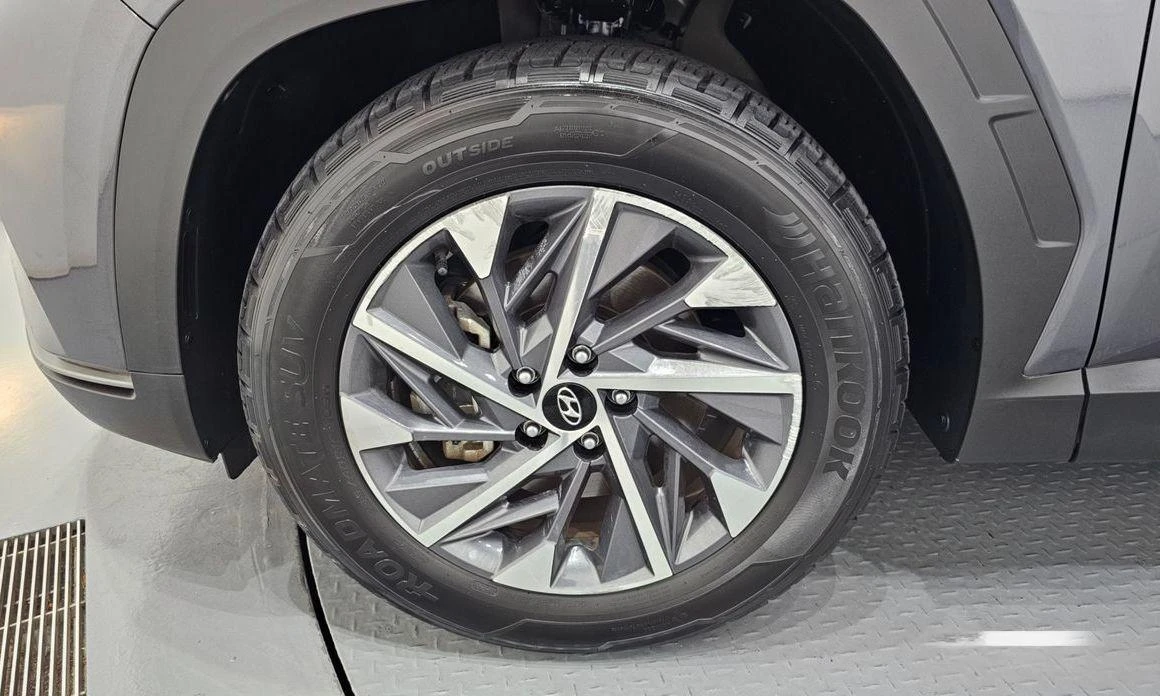 Hyundai Tucson Gasoline 1.6 Turbo 2WD Premium - изображение 5