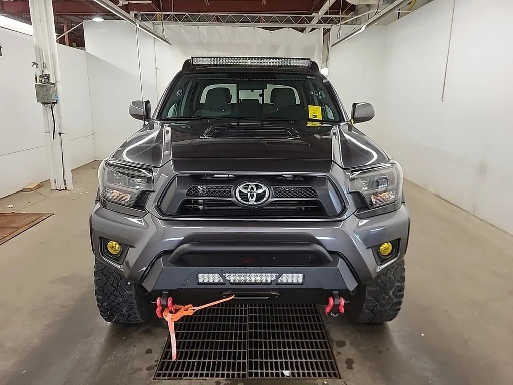 Toyota Tacoma * CREW CAB SHORT BED * CARFAX * БЕЗ ПЪРВОНАЧАЛНА В - изображение 6