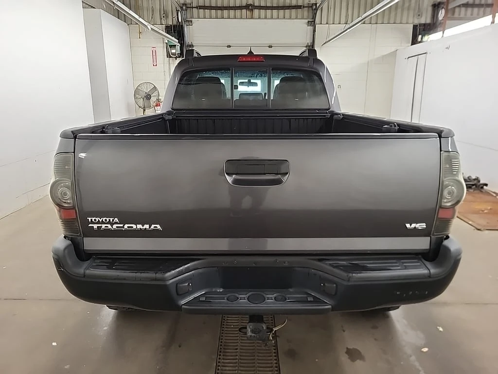 Toyota Tacoma * CREW CAB SHORT BED * CARFAX * БЕЗ ПЪРВОНАЧАЛНА В - изображение 5