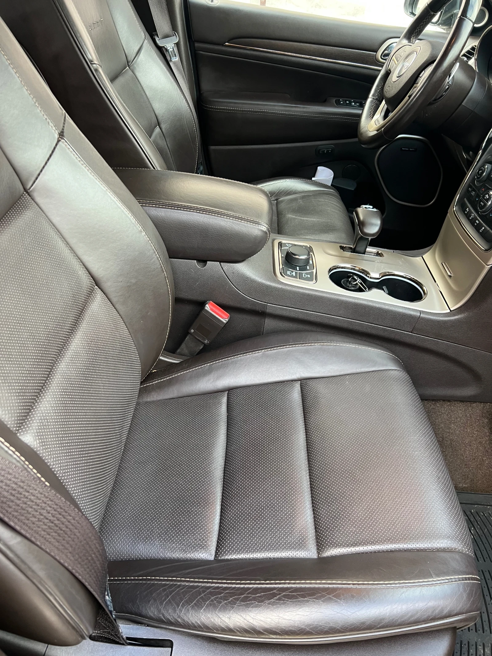 Jeep Grand cherokee  - изображение 9