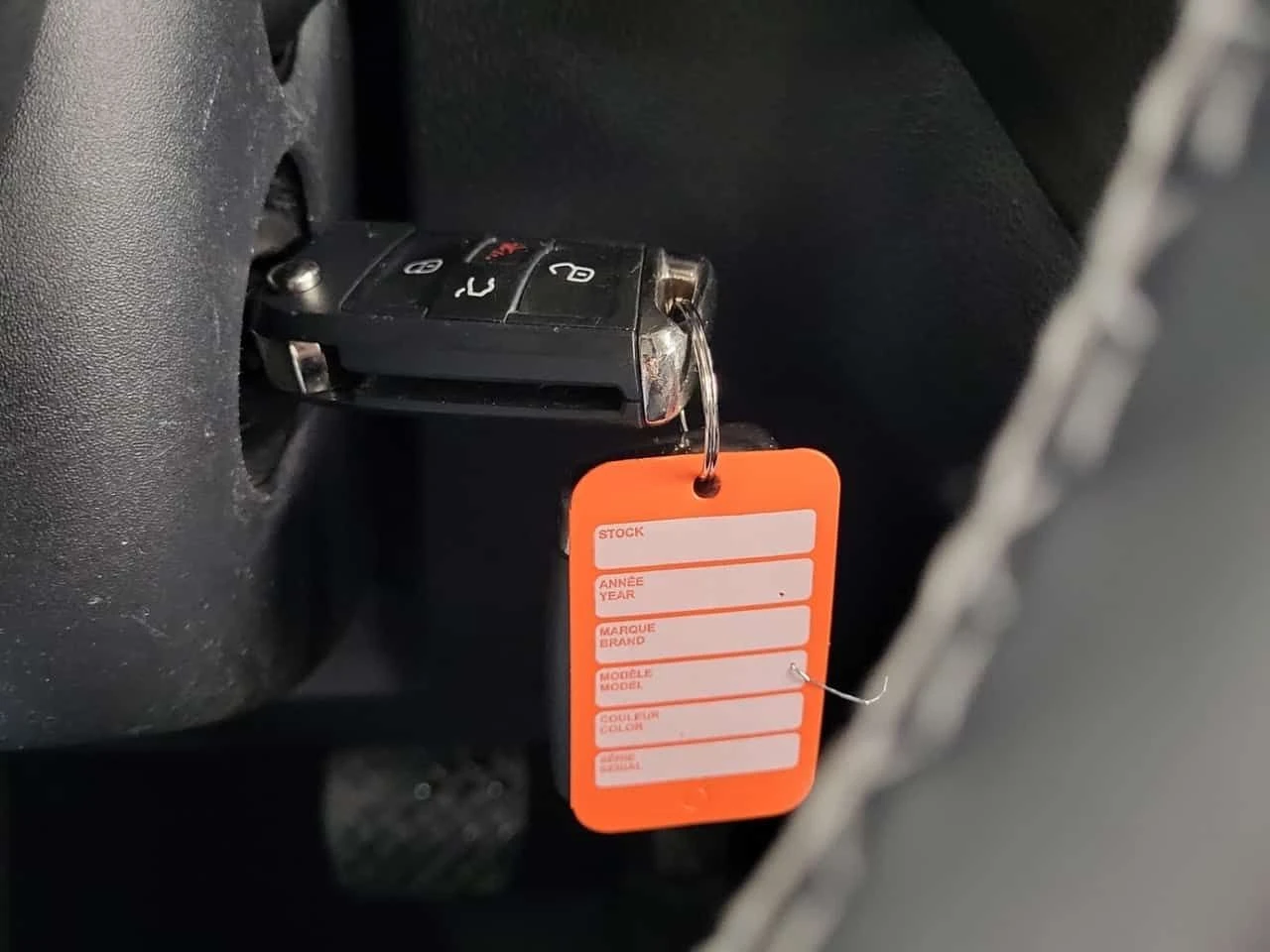 VW Tiguan * S * CARFAX *  2 КЛЮЧА * ПОДГРЕВИ, снимка 8 - Автомобили и джипове - 53940446