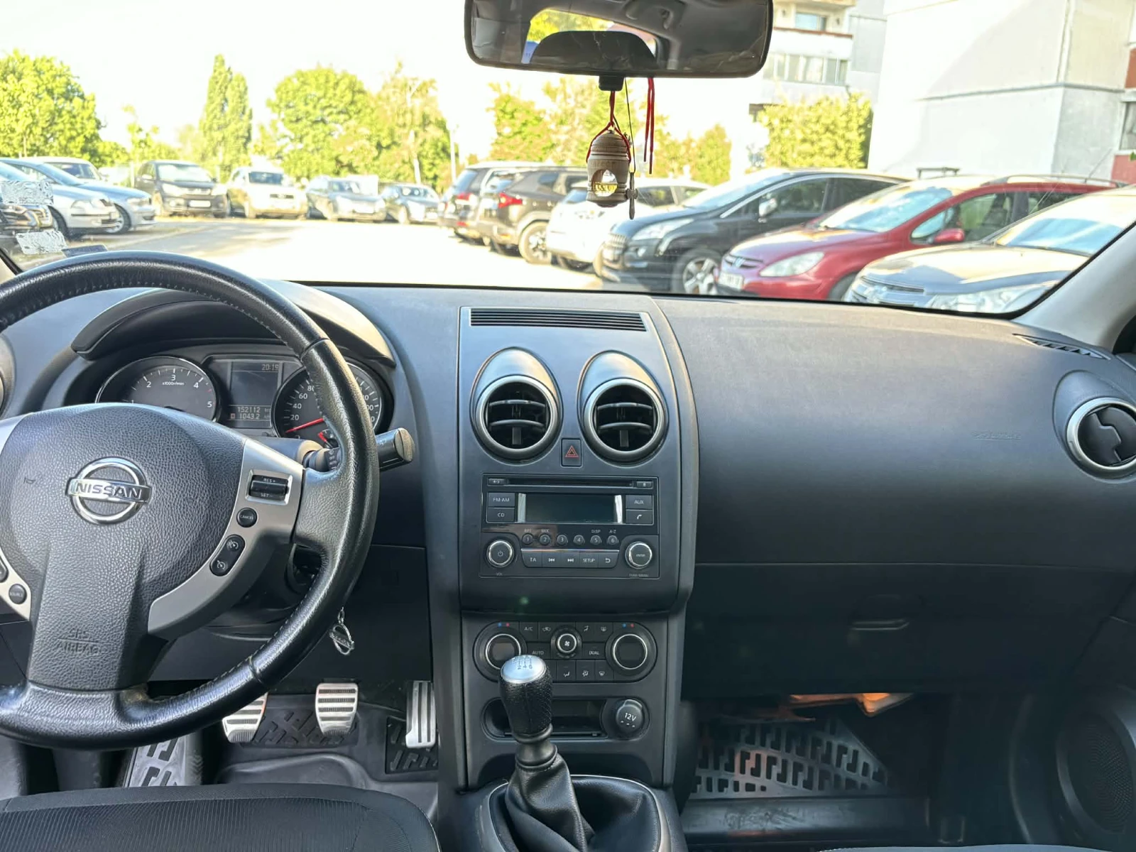 Nissan Qashqai, снимка 9 - Автомобили и джипове - 54009320