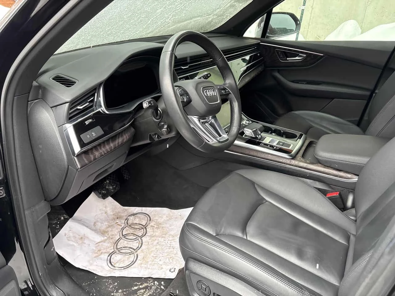 Audi Q7 Komfort  CARFAX, снимка 5 - Автомобили и джипове - 54598515