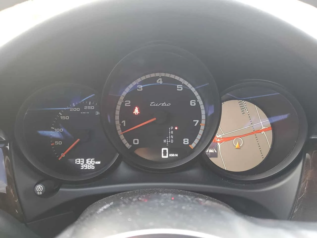 Porsche Macan * AWD 4dr Turbo * АВТОКРЕДИТ* , снимка 8 - Автомобили и джипове - 55076760
