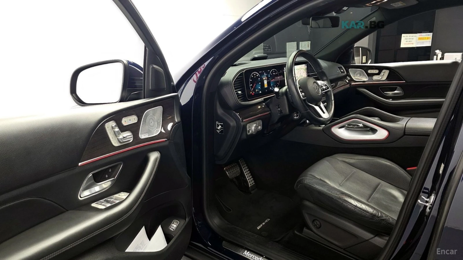 Mercedes-Benz GLE 400 d* 4MATIC* DISTRONIC* 360* КАМЕРА* ОБДУХВАНЕ* , снимка 8 - Автомобили и джипове - 55118145