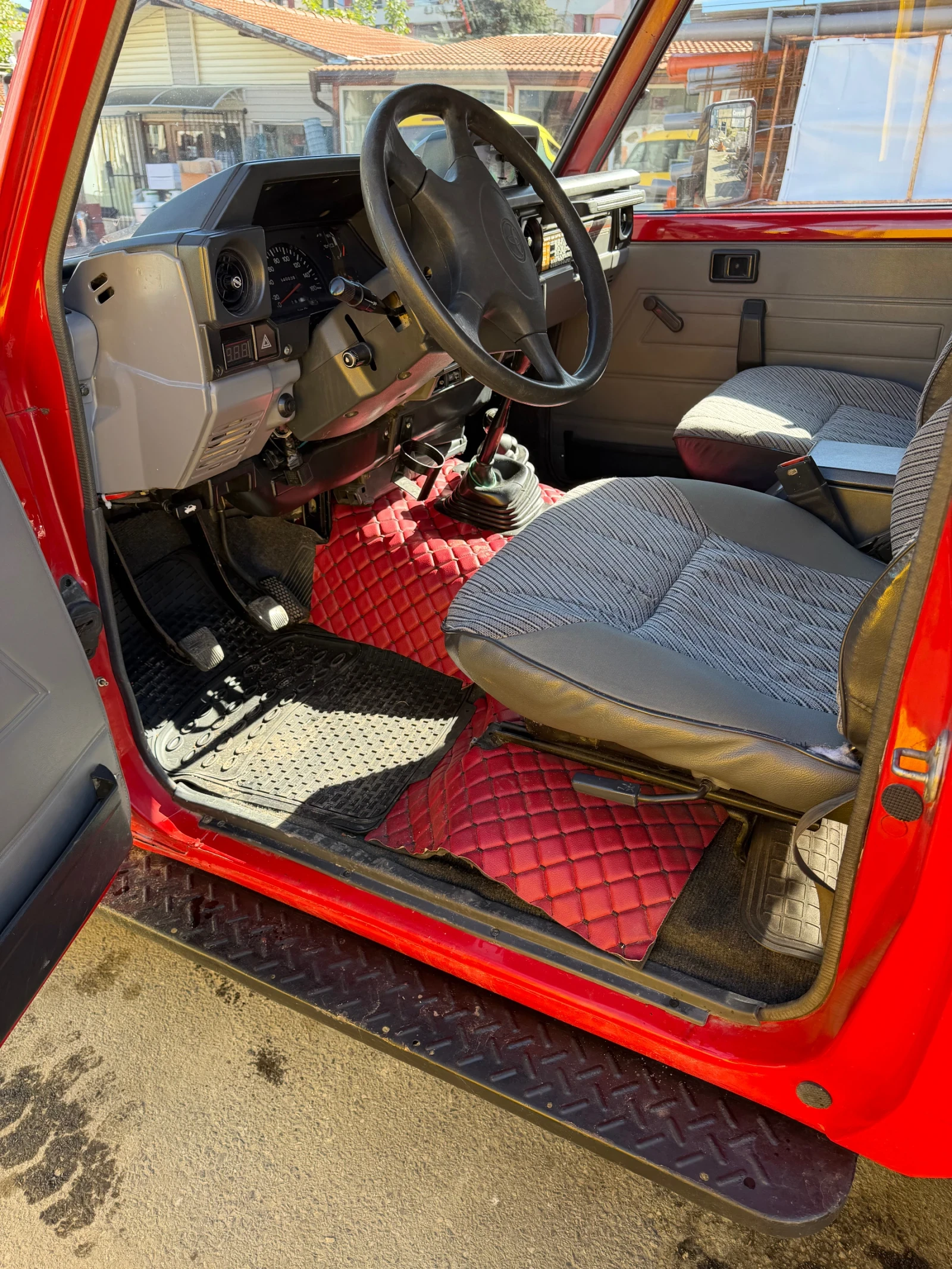 Toyota Land cruiser, снимка 6 - Автомобили и джипове - 56088681