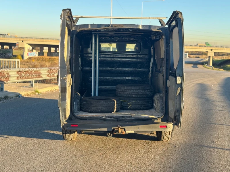 Opel Vivaro 2.0CDTI, снимка 12 - Бусове и автобуси - 52435724