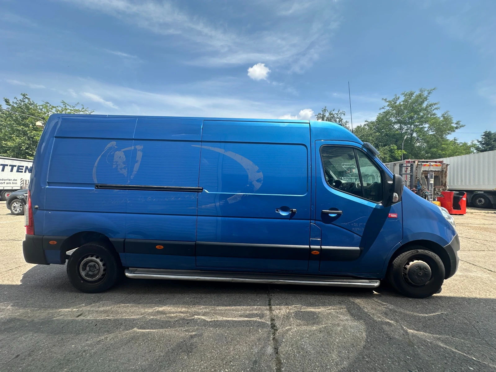 Renault Master MASTER 2.3 DCI - изображение 2