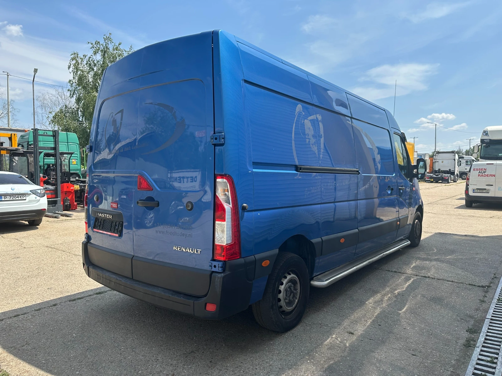 Renault Master MASTER 2.3 DCI - изображение 7