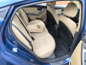 Hyundai Elantra 1.6 бензин , снимка 11