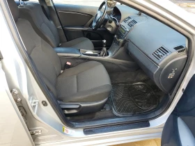 Toyota Avensis 2.2D 150ps EURO5B oбслужен, снимка 12