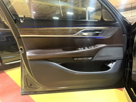BMW 750 i* XDRIVE* M-SPORT* DISTRONIC* 360* HARMAN* KEYLES, снимка 8