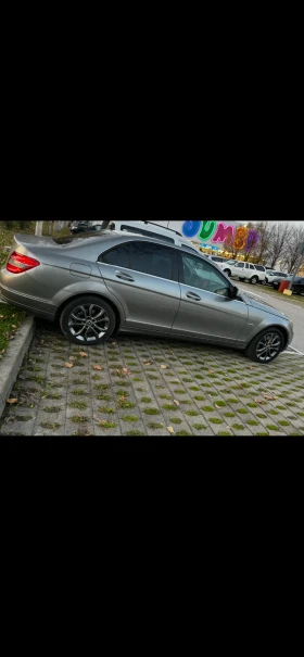 Mercedes-Benz C 320, снимка 4
