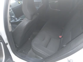 Volvo V60 2.0TDi -automatic , снимка 9